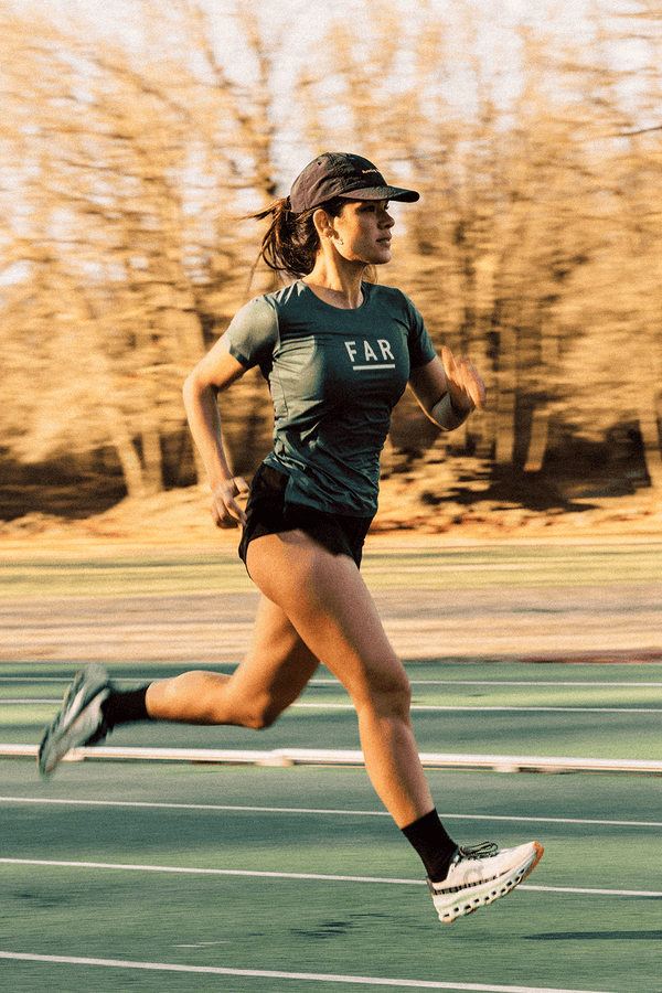 Performance Ultralight Tee Dark Green - FAR RUNNING