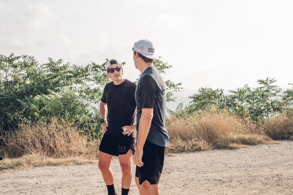 Classic Ultralight Merino Black Tee - FAR RUNNING