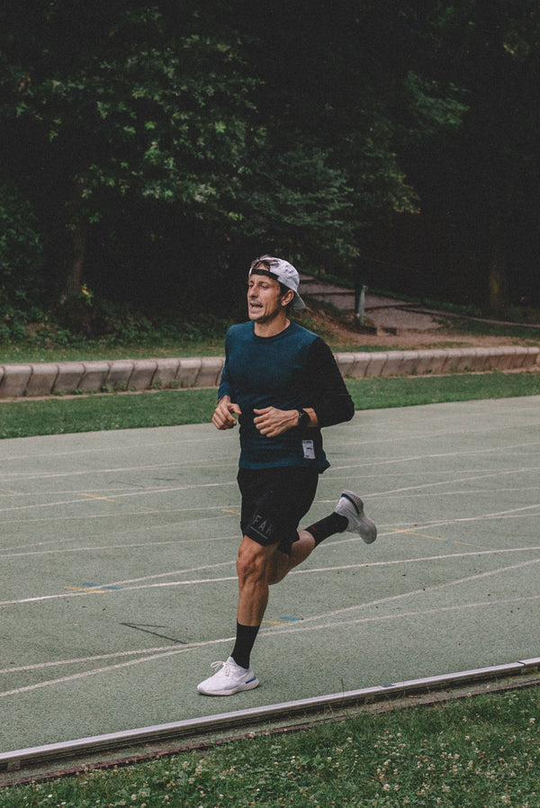 Classic 3/4 Merino Blue Tee - FAR RUNNING